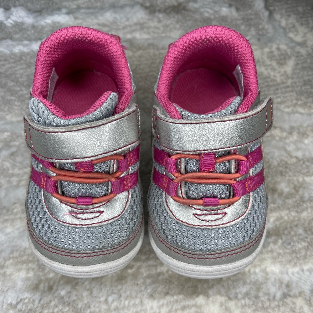 EUC Stride Rite sneakers